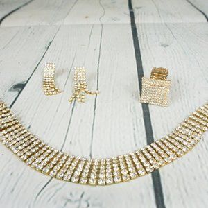 Faux Diamond Jewelery Set